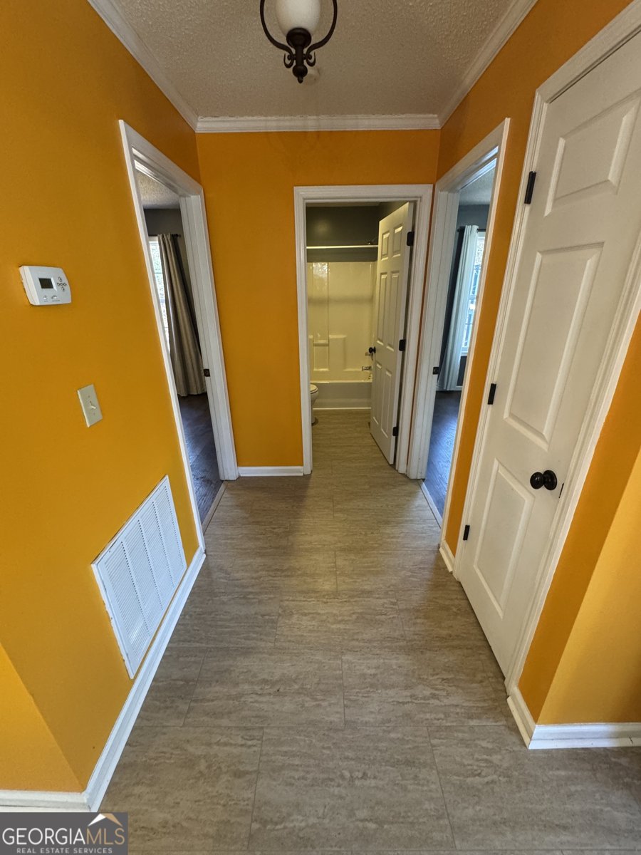 813 Normandy Trail Lavonia - 16