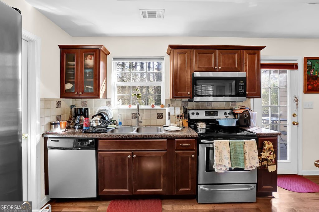 108 Jennifer Lane Lilburn - 14