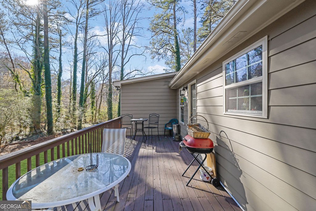 108 Jennifer Lane Lilburn - 25