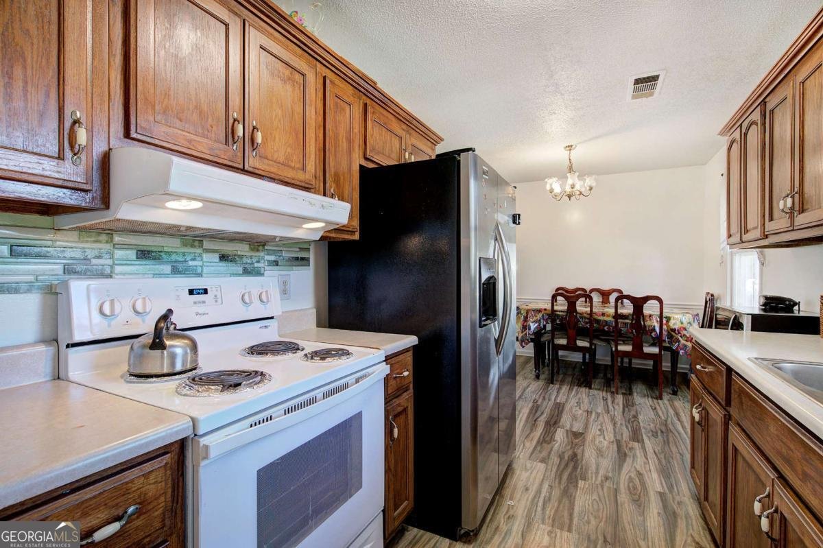 302 Douglas Street Cartersville - 15