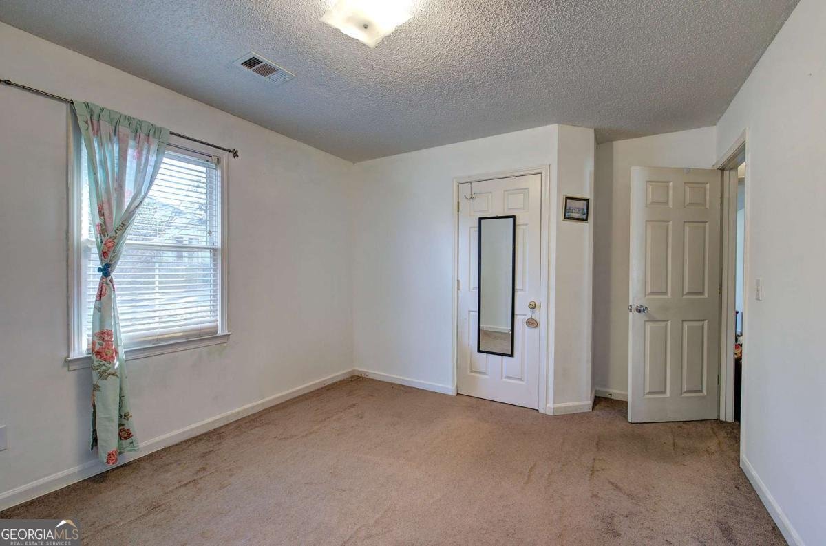 302 Douglas Street Cartersville - 19