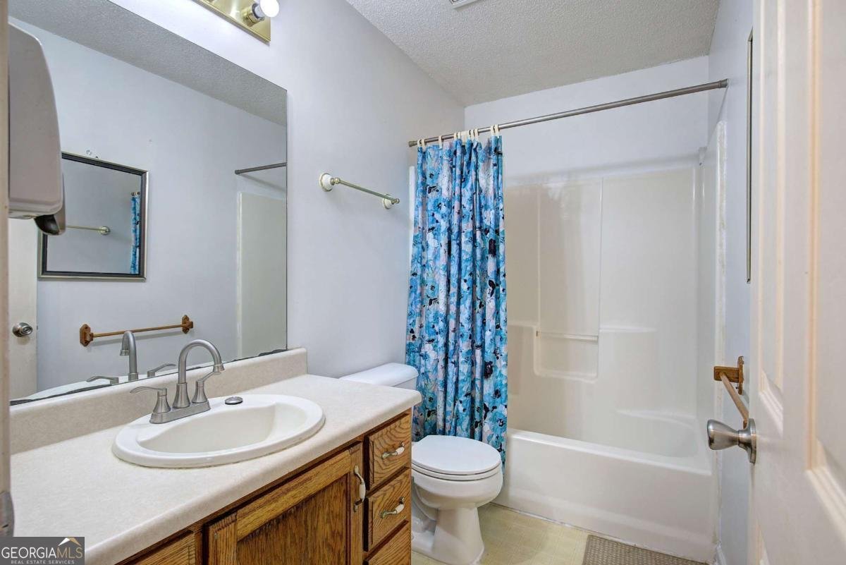 302 Douglas Street Cartersville - 23