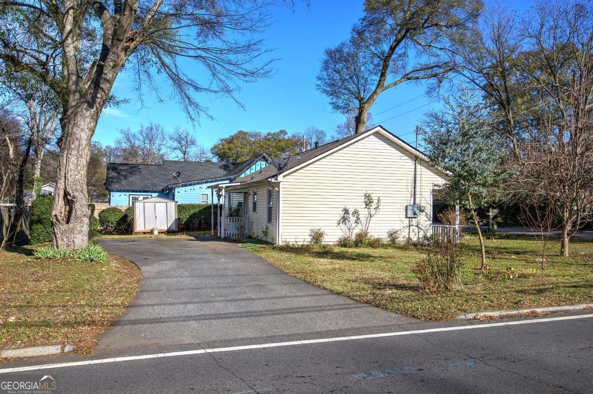 302 Douglas Street Cartersville - 26