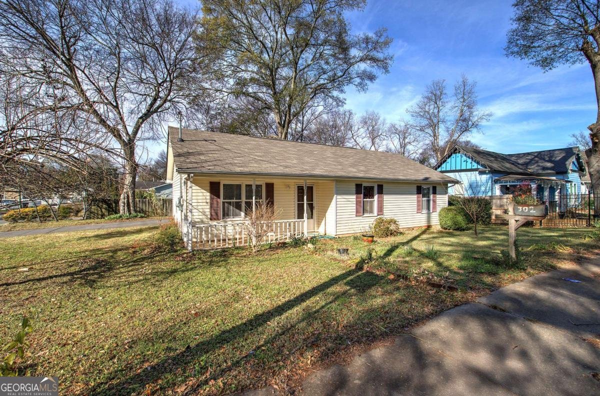 302 Douglas Street Cartersville - 3