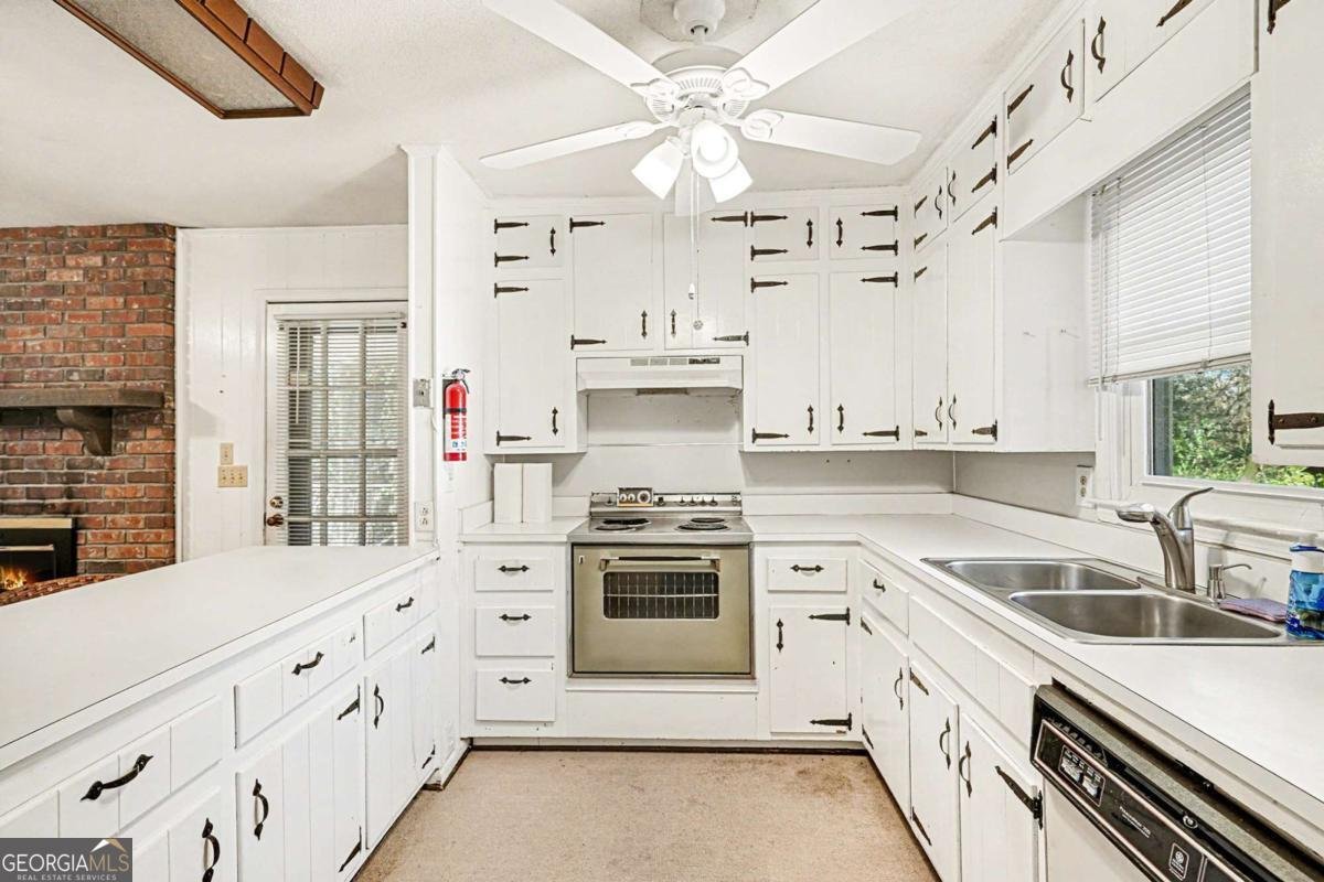 3341 Vandiver Drive Marietta - 6