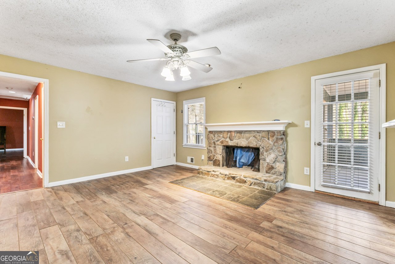 6518 Gray Hawk Way Stone Mountain - 6