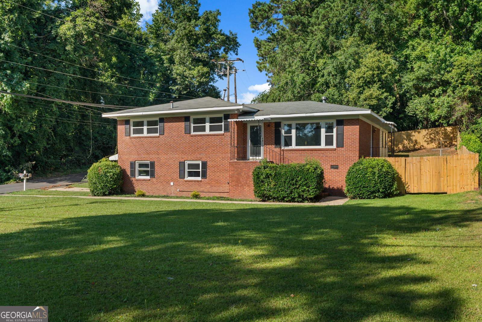 803 Lichfield Road Columbus - main photo