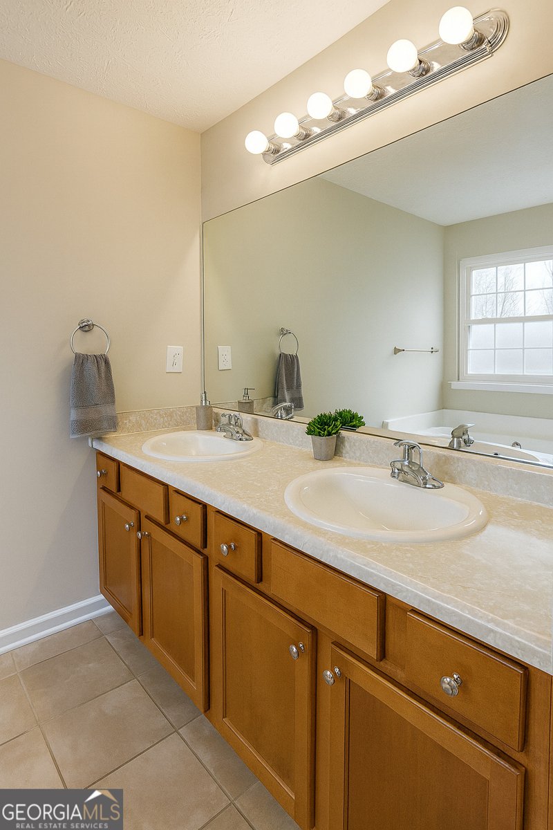 3847 Cove Top Court Loganville - 16