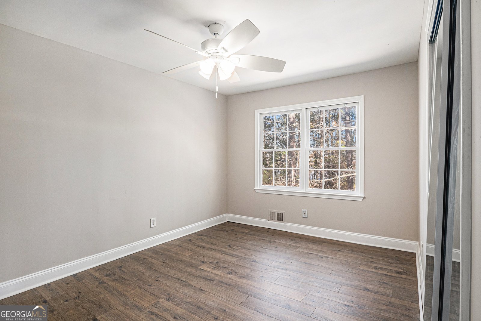 4521 Roberts Drive Sugar Hill - 16