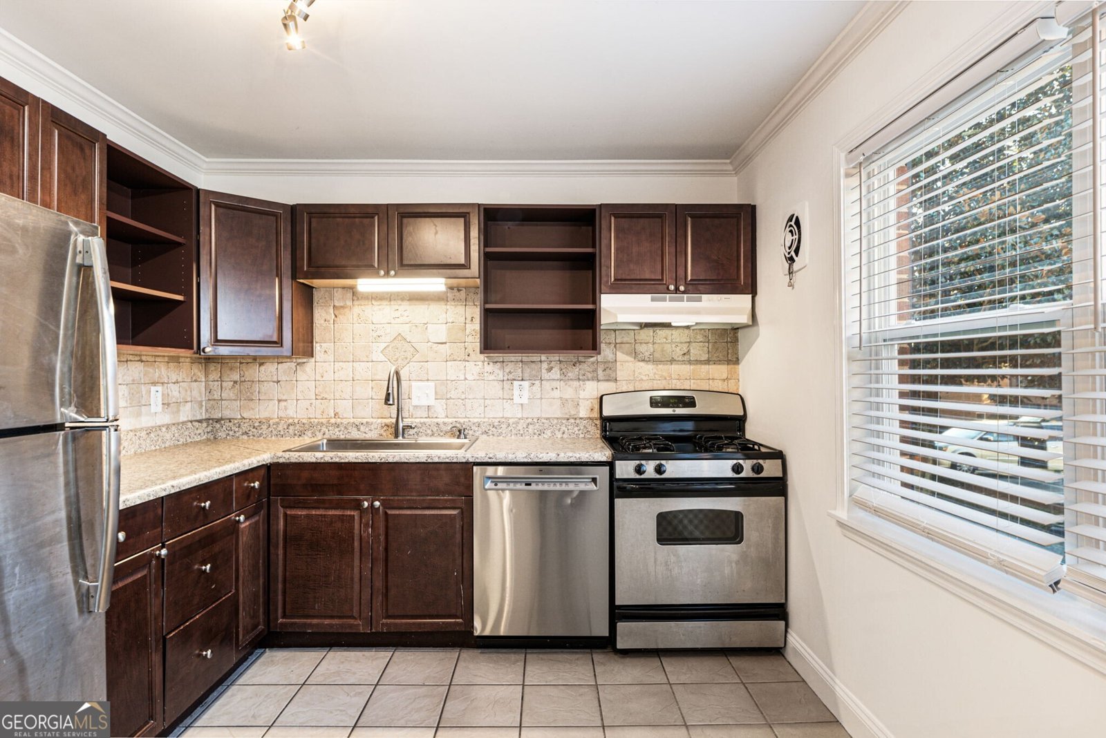 2429 Lawrenceville Highway Decatur - 9