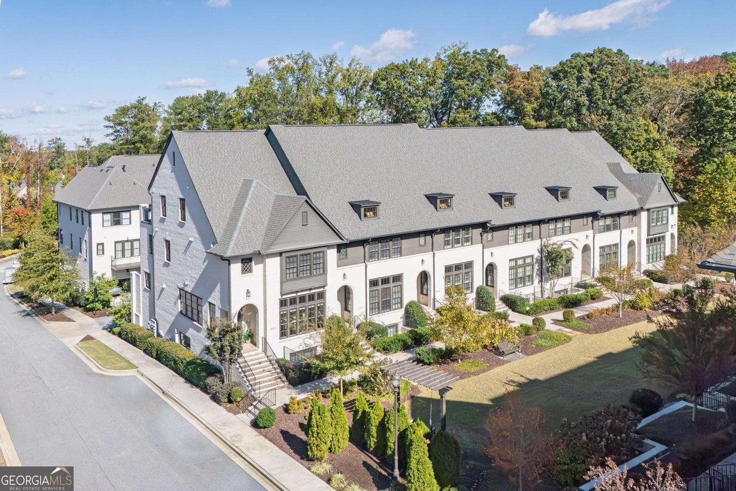 6435 Lucent Lane Atlanta - 40