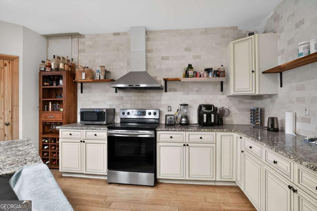 843 Fox Street Atlanta - 10