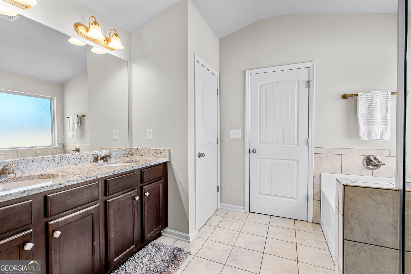 6249 Old Kingston Drive South Fulton - 27