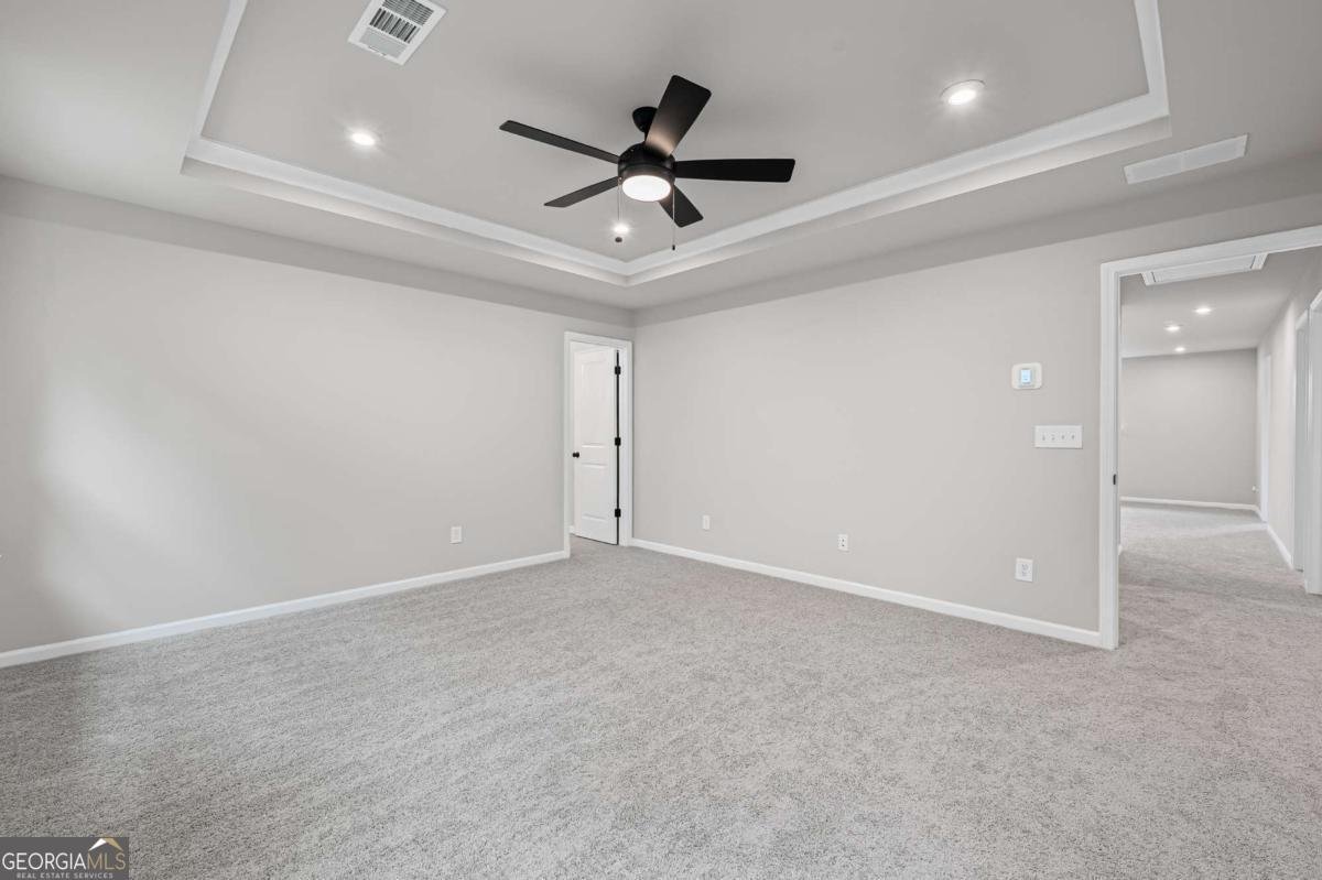 6402 Sycamore Drive Hoschton - 27