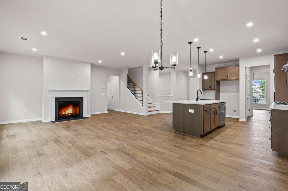 6402 Sycamore Drive Hoschton - 6