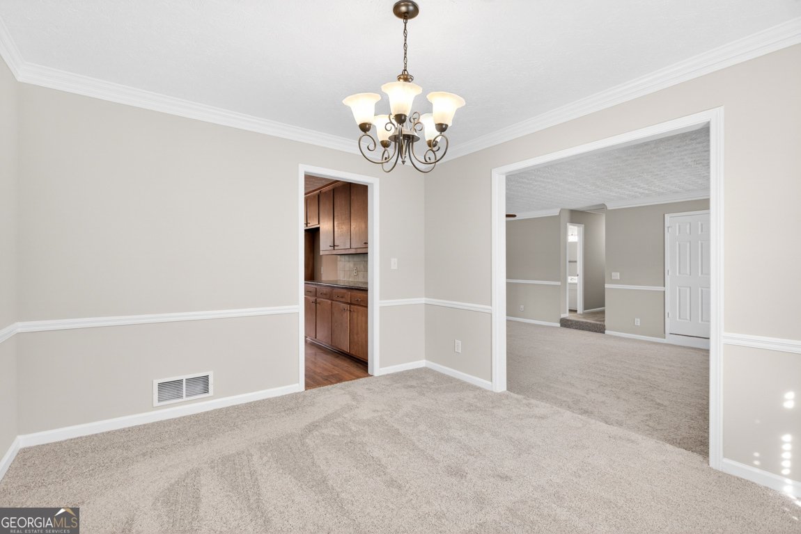 2045 Skyland Glen Drive Snellville - Photo 7