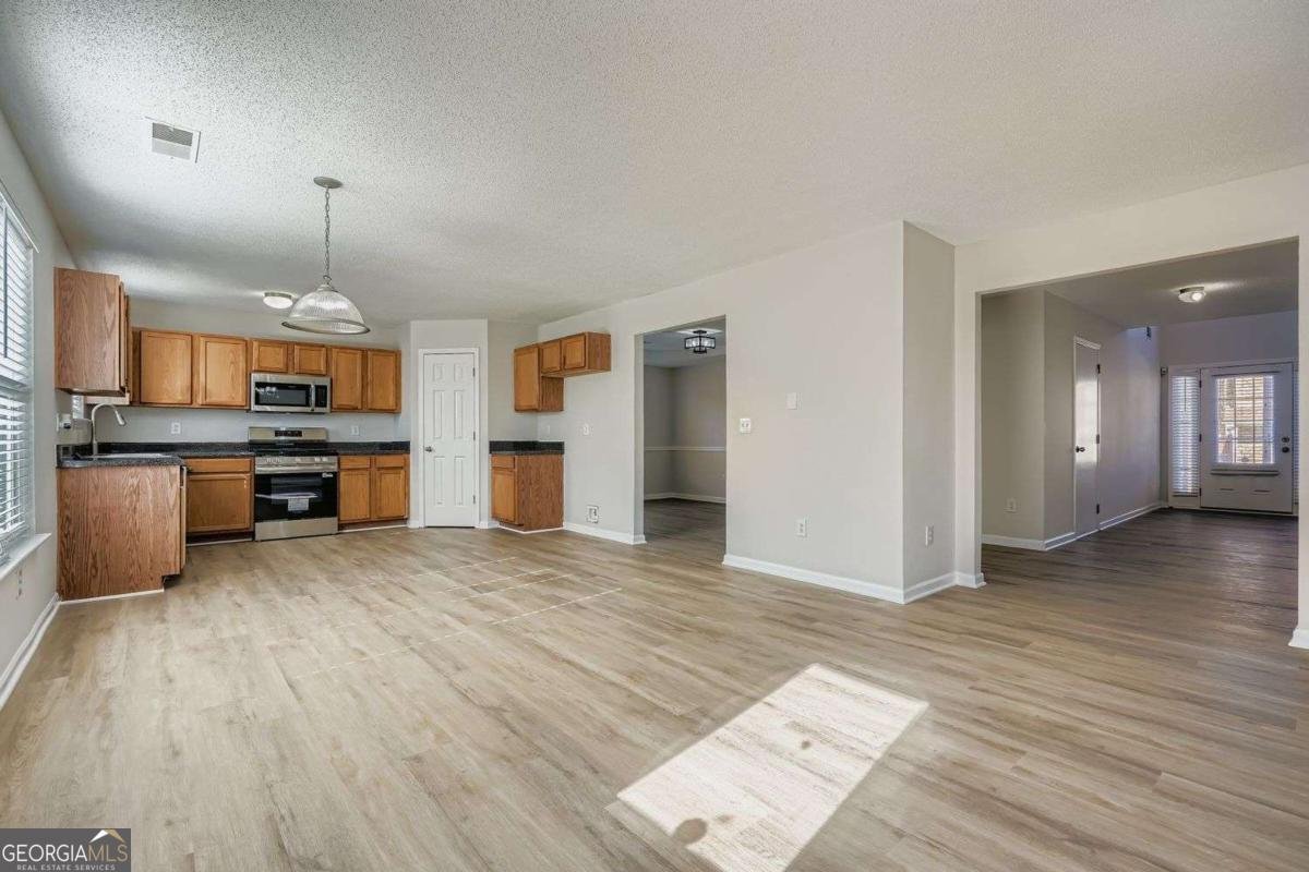 6068 Trotters Circle Fairburn - 13