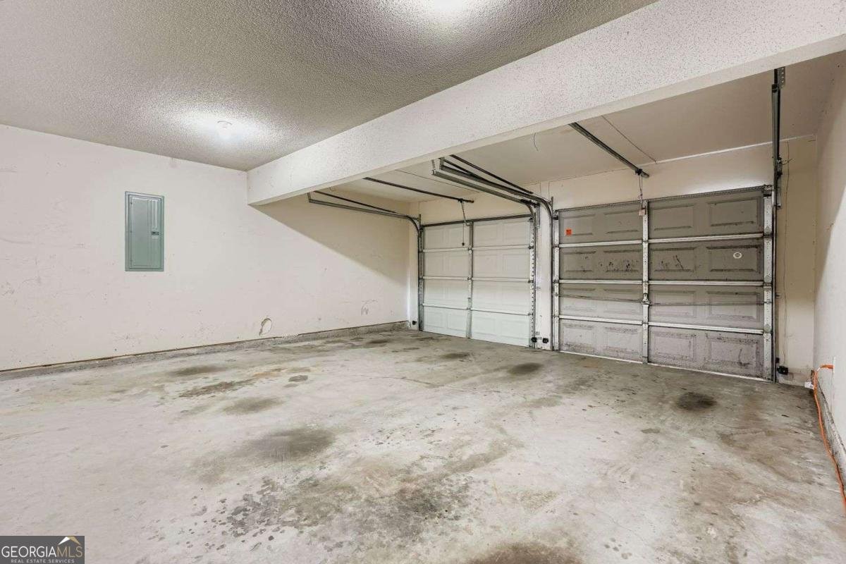 6068 Trotters Circle Fairburn - 25