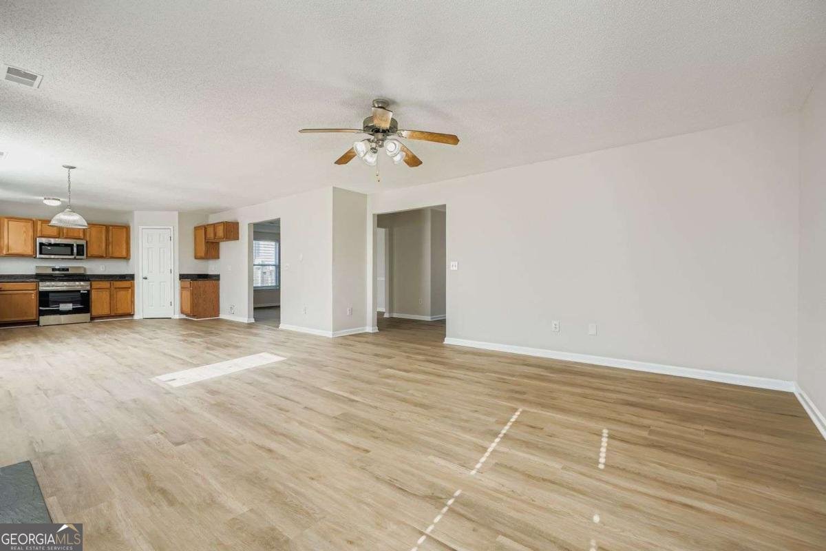 6068 Trotters Circle Fairburn - 7