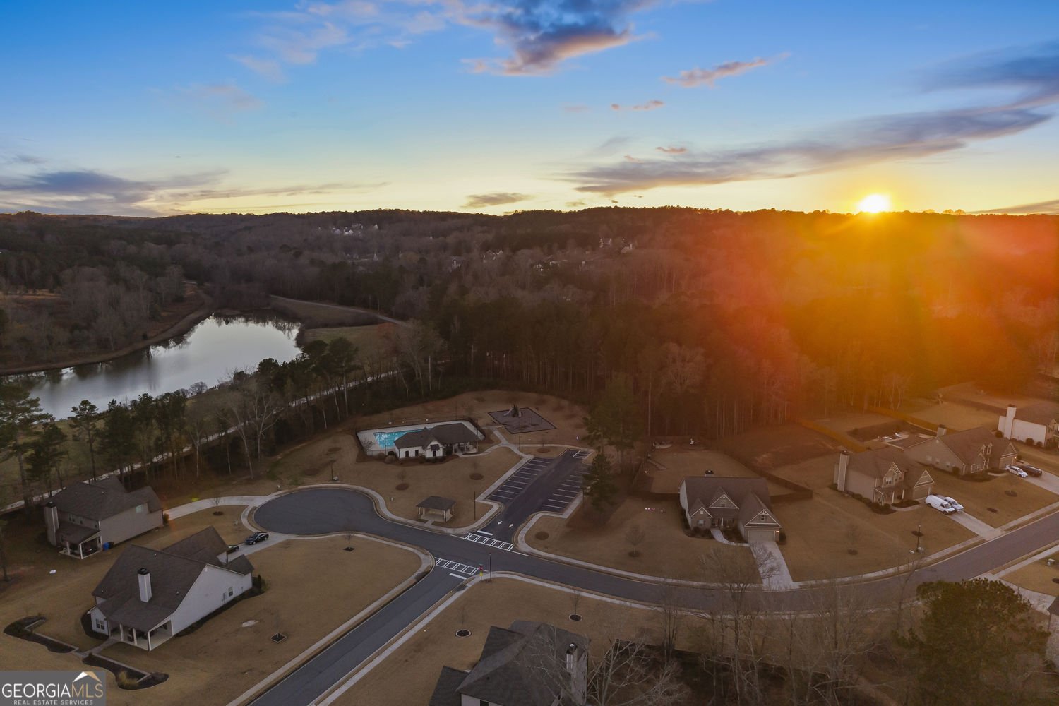 2305 Autumn Olive Way Loganville - 93