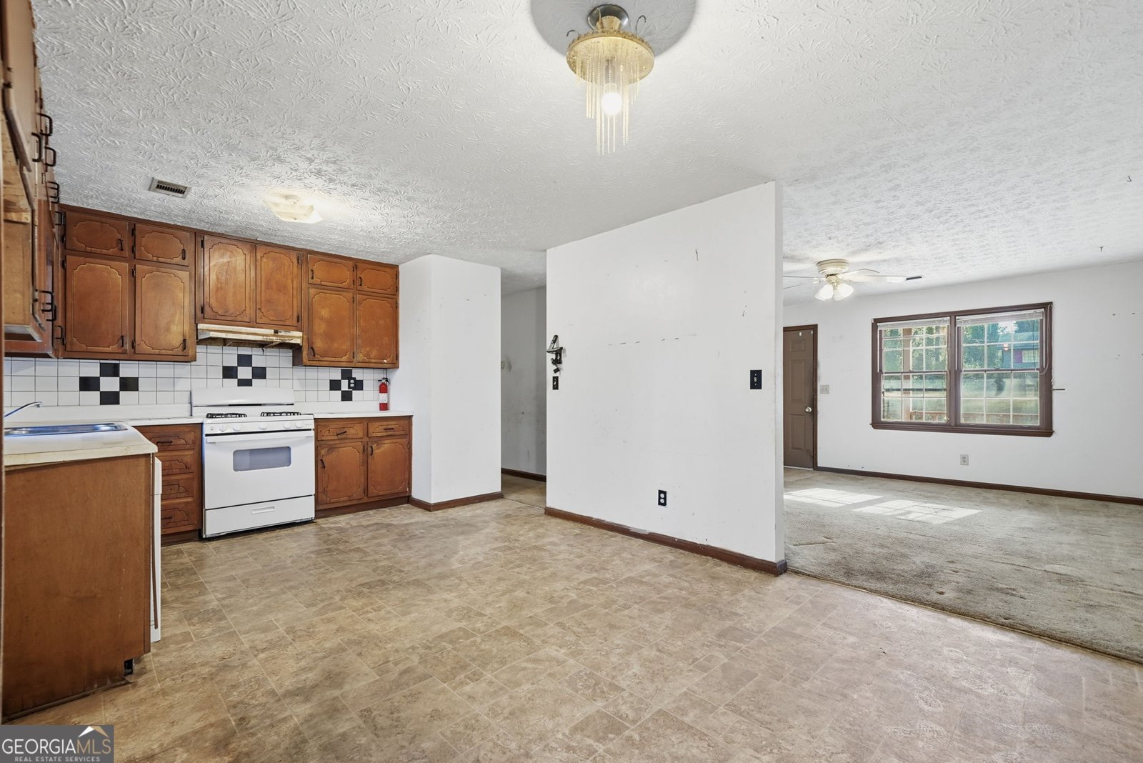 850 King Drive Conyers - 8