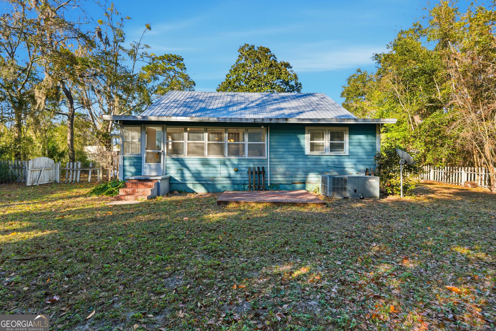 203 5th Street Woodbine - 16