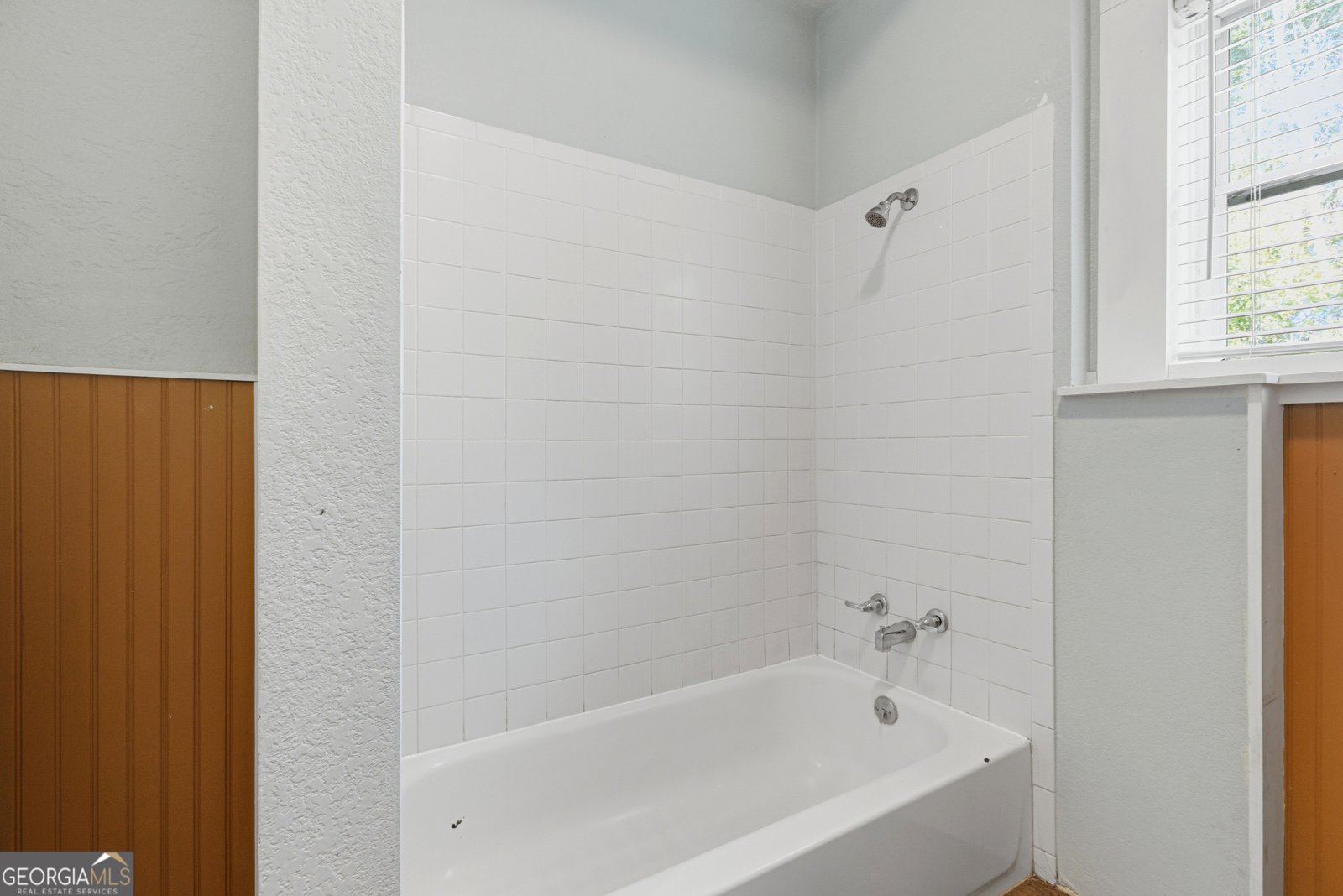 203 5th Street Woodbine - 28