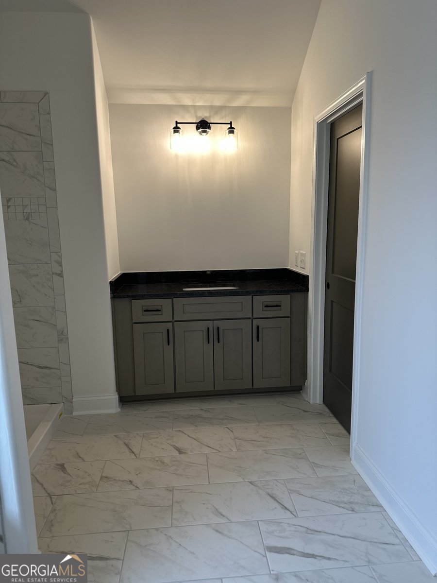 715 Lindsey Brooke Trace Bonaire - 21