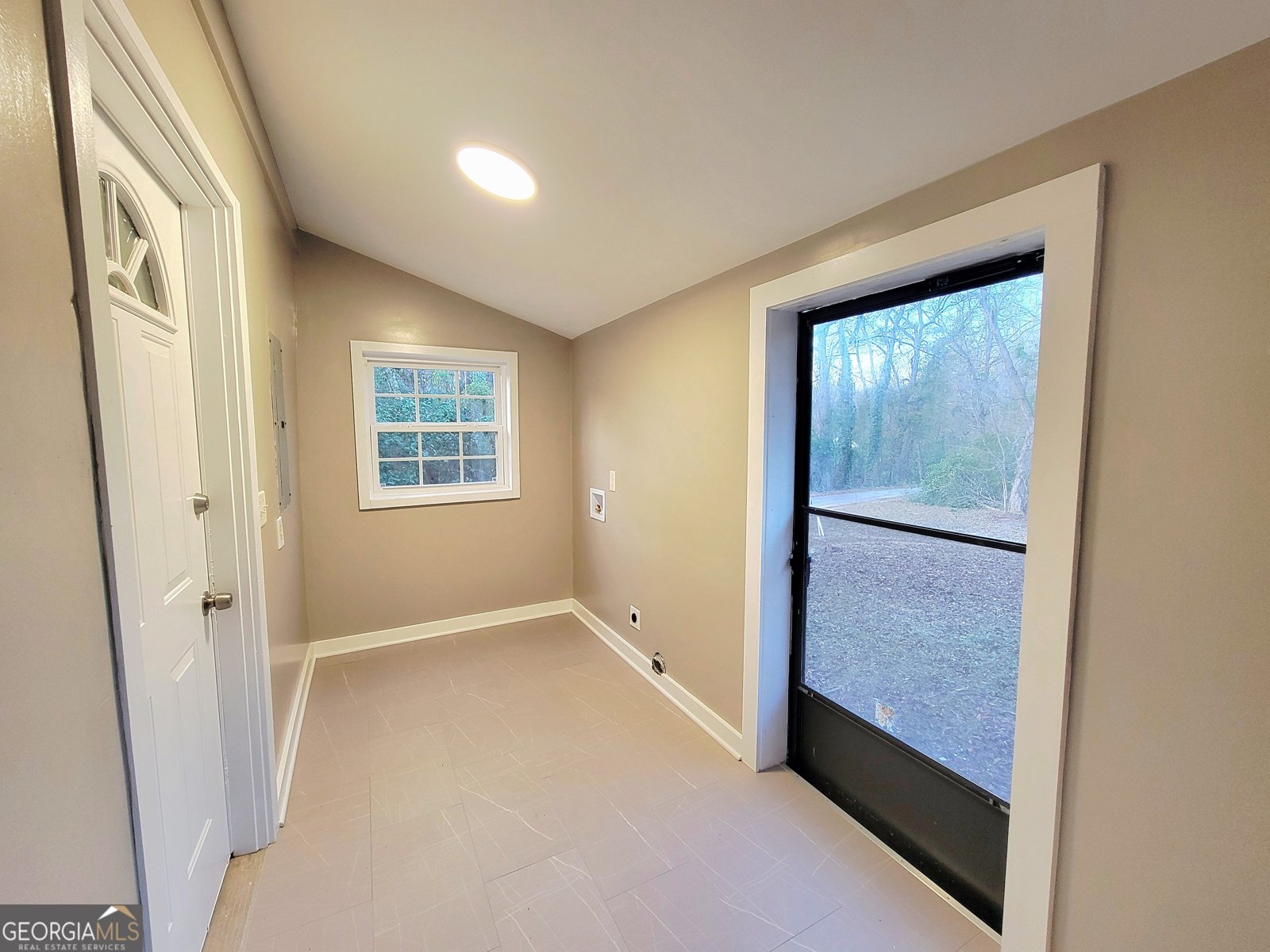 202 Railroad Street Valley - 20