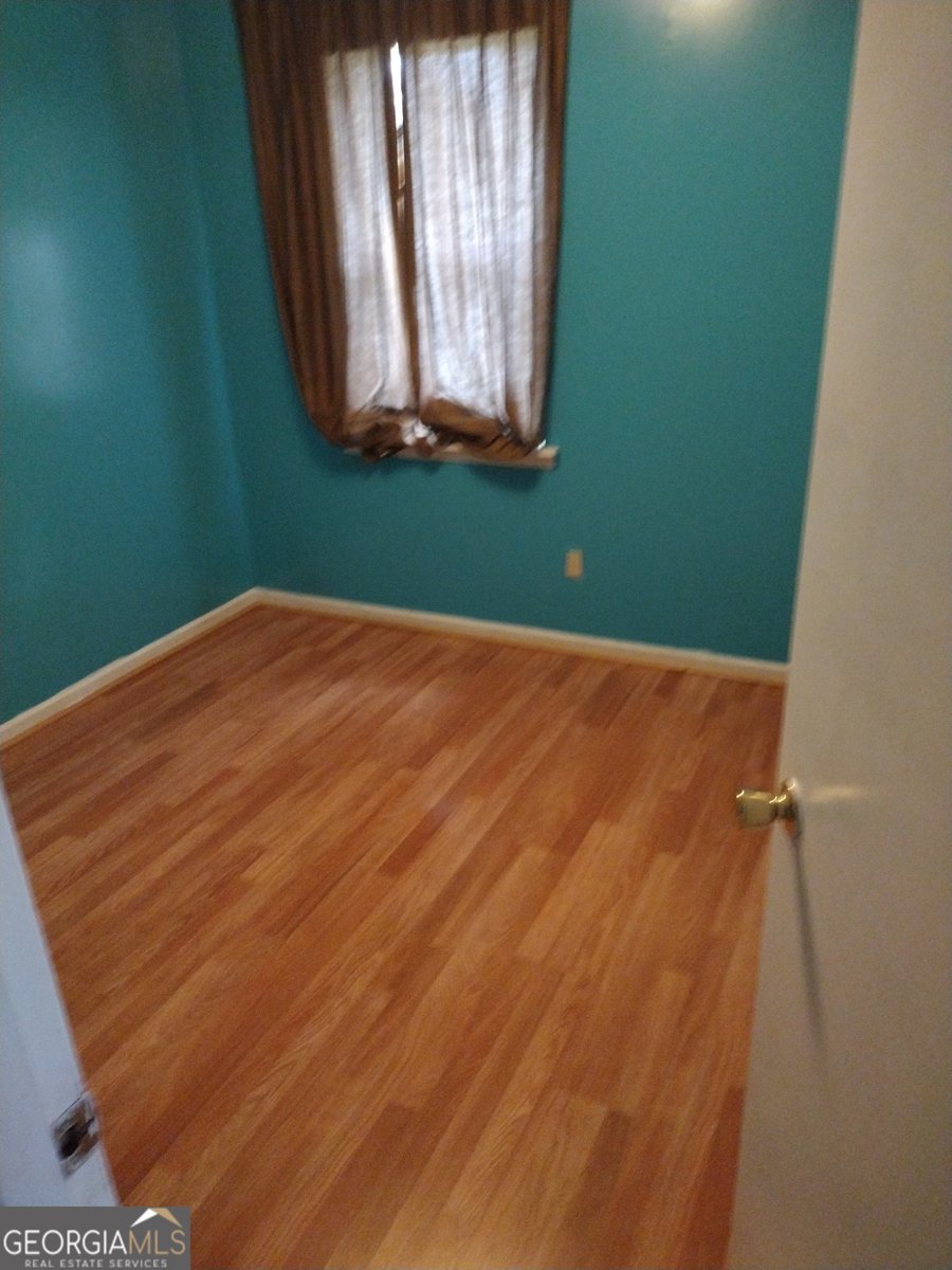 1626 Pine Street Edison - 4