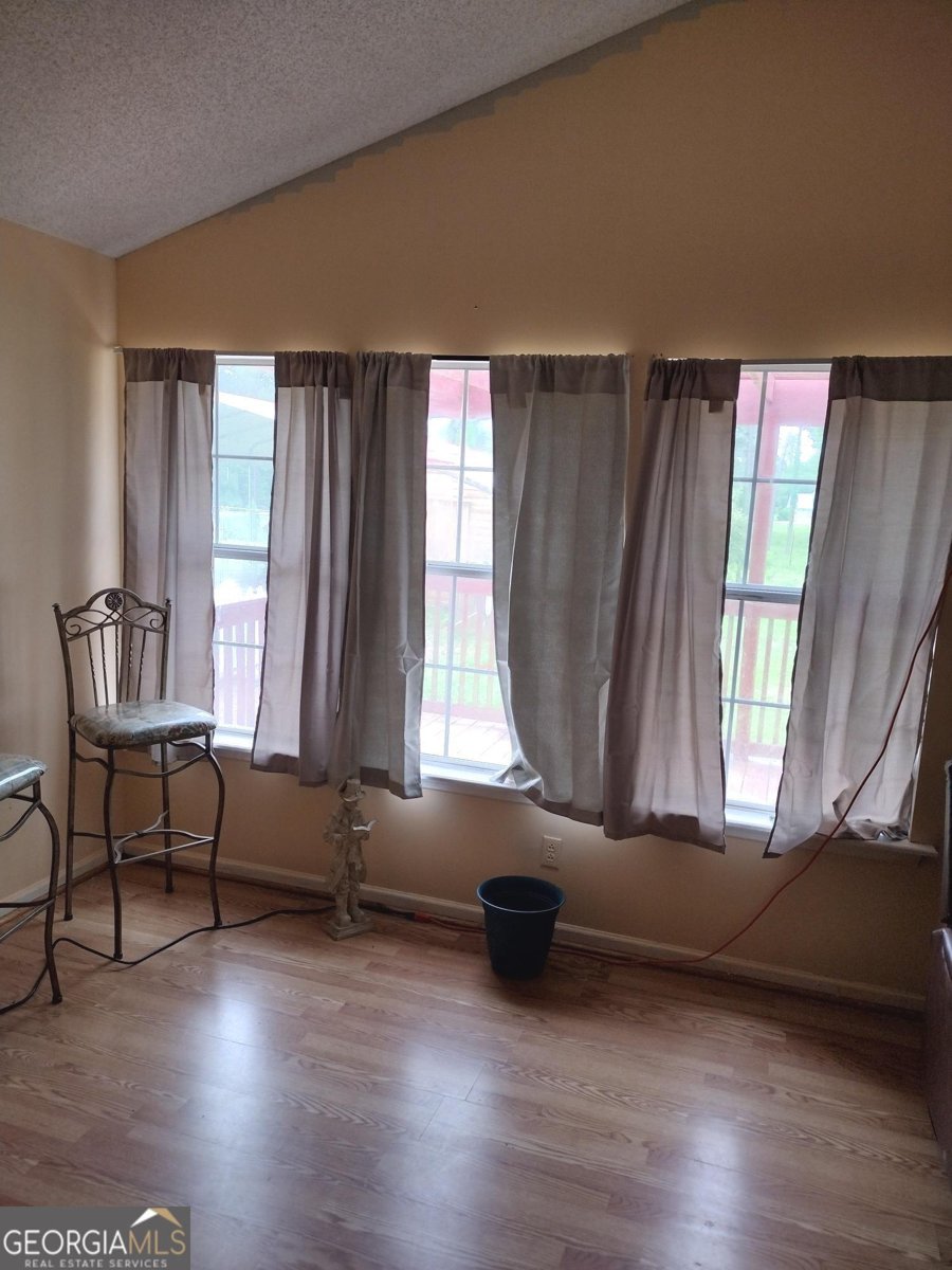 1626 Pine Street Edison - 6