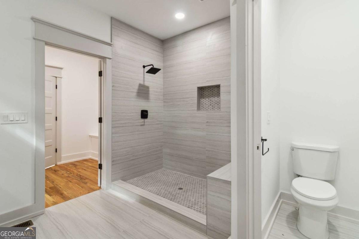 6121 Timberidge Drive Gainesville - 13