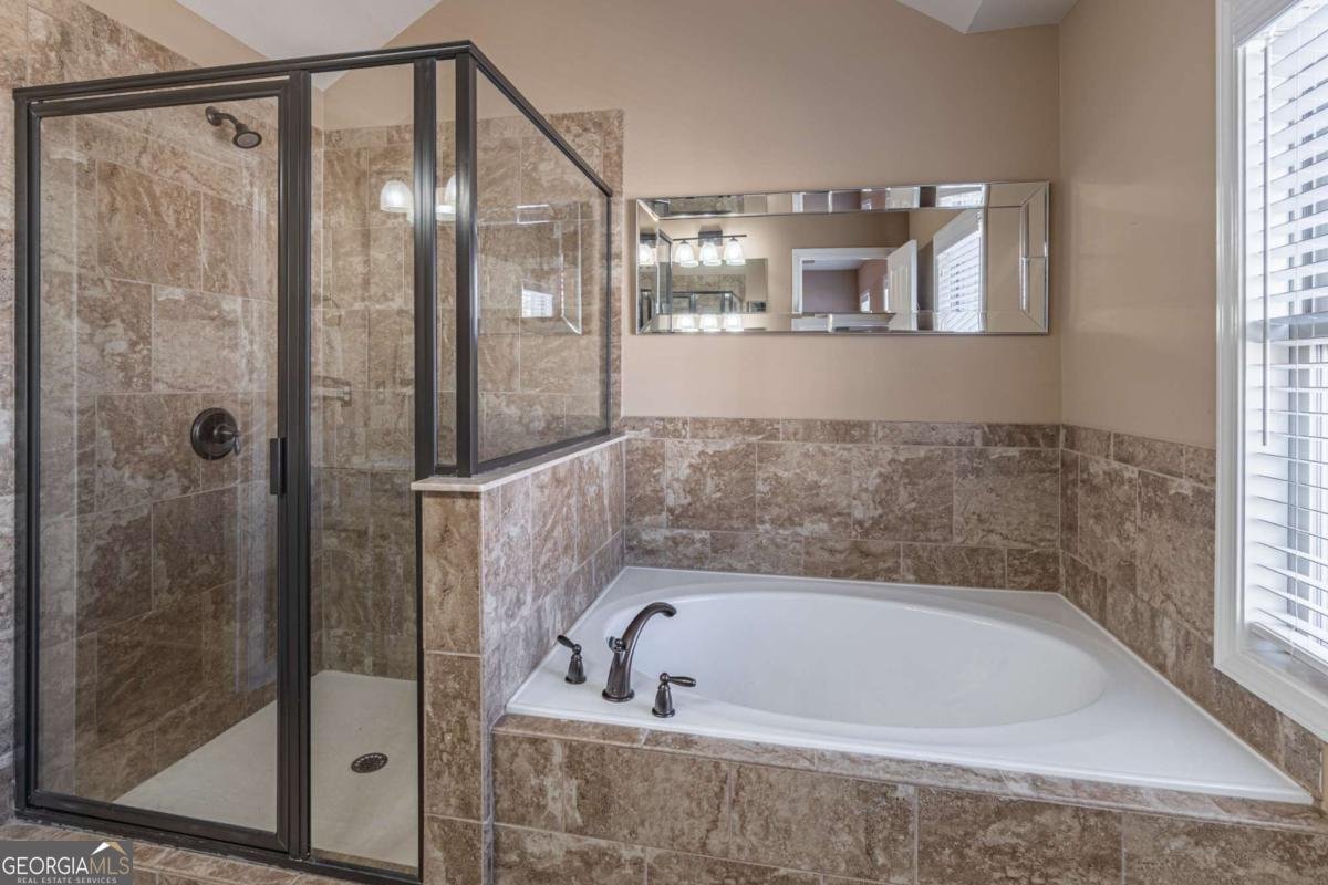 302 Barbados Lane Suwanee - 25