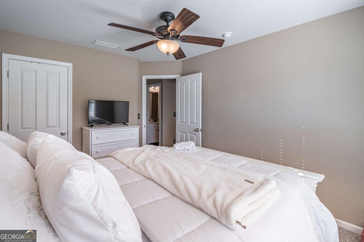 302 Barbados Lane Suwanee - 27