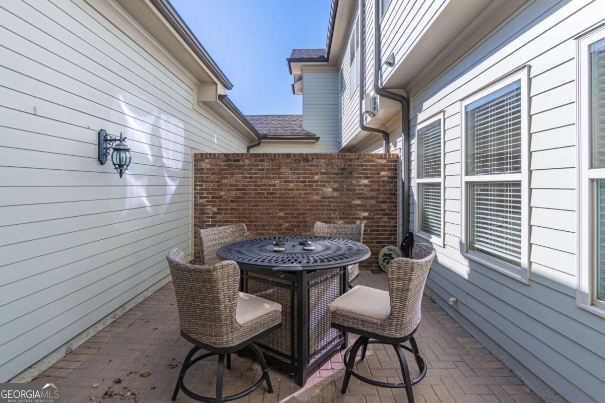 302 Barbados Lane Suwanee - 30