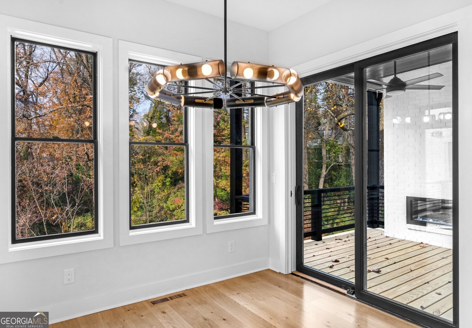 1386 Wayne Avenue Atlanta - 17