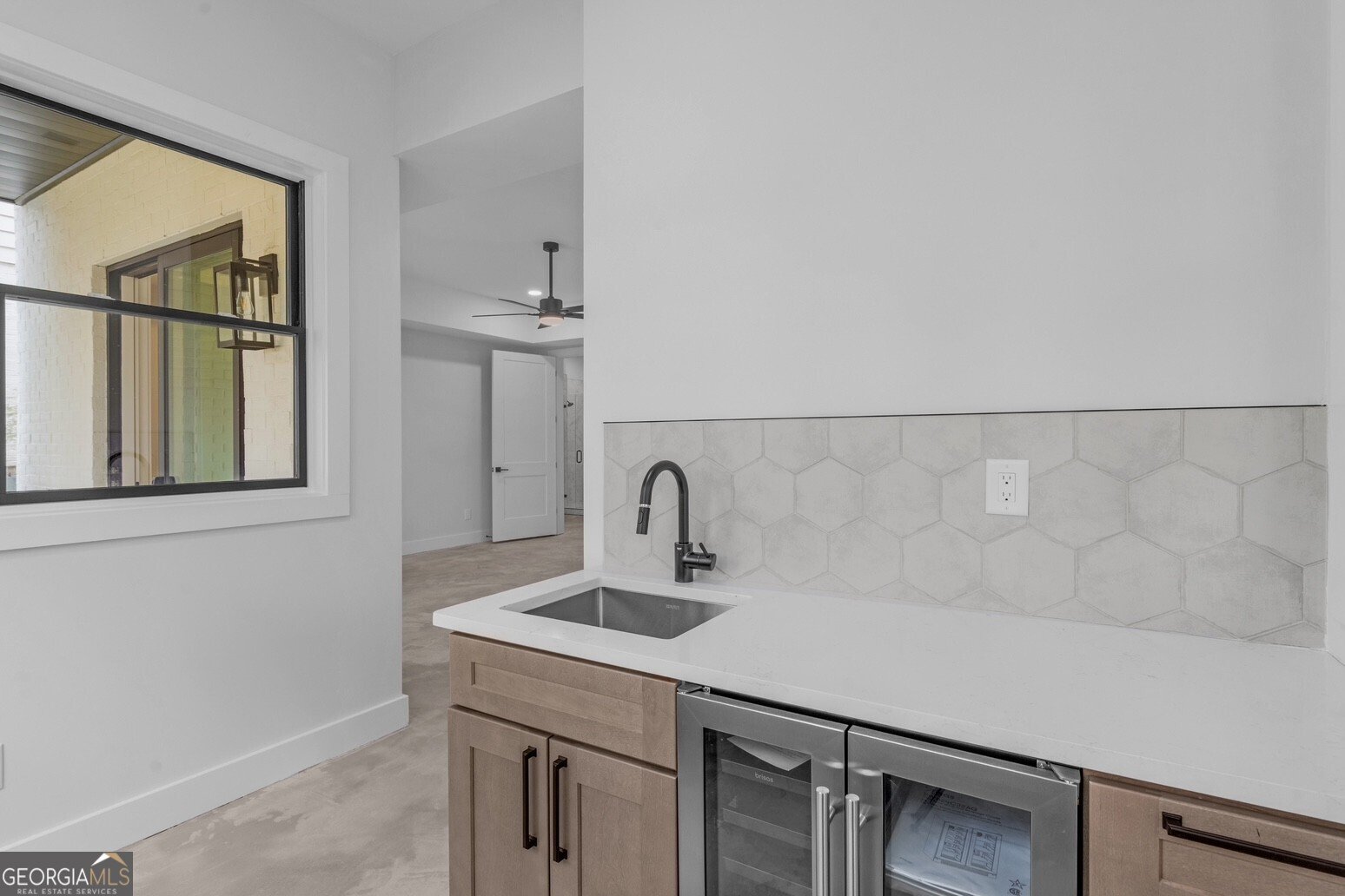 1386 Wayne Avenue Atlanta - 60