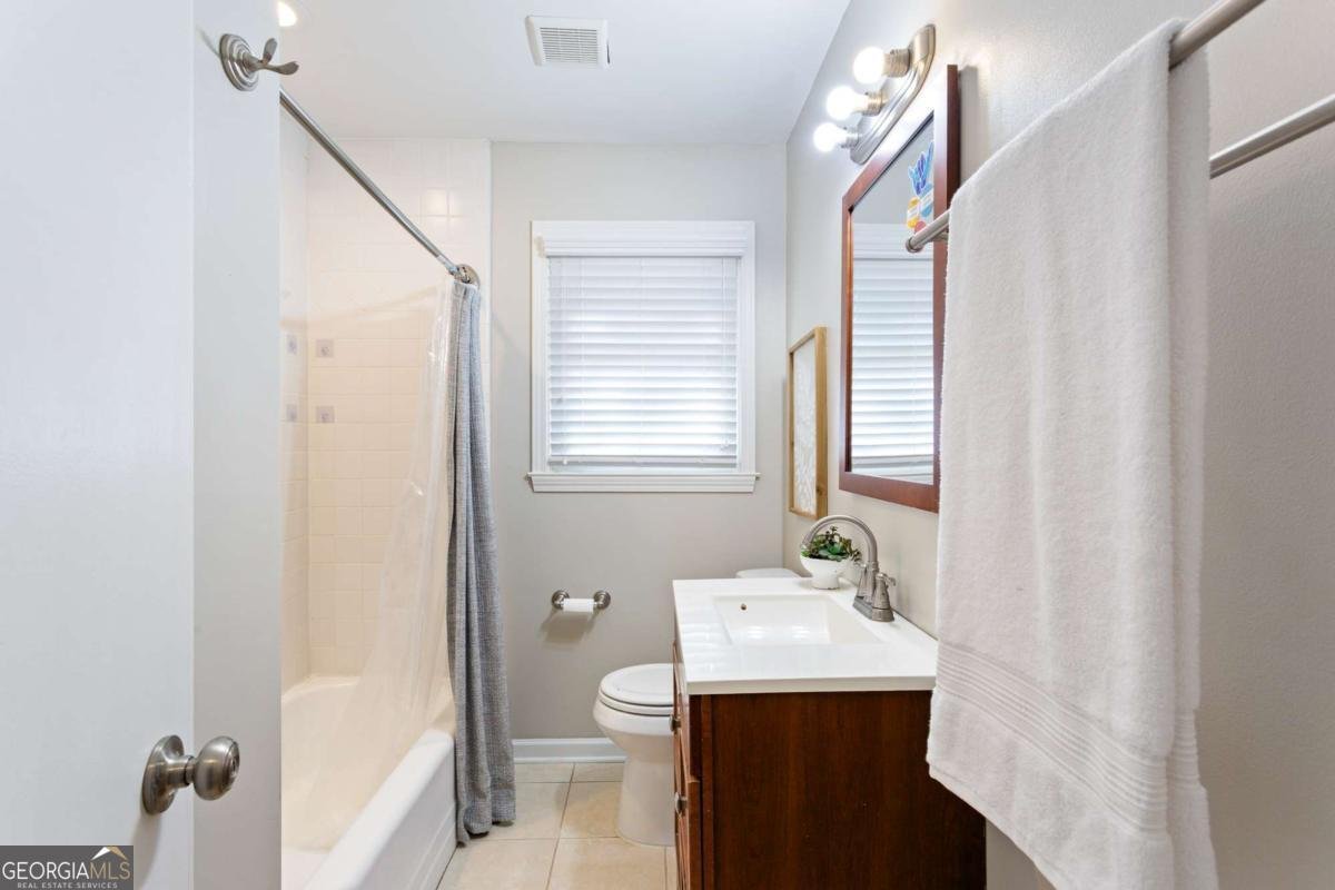 2316 Elmwood Drive Atlanta - 22