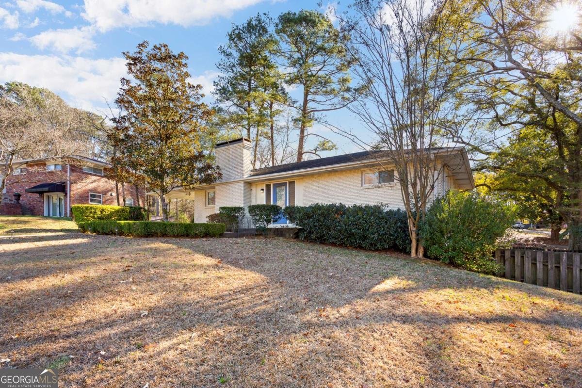 2316 Elmwood Drive Atlanta - 4
