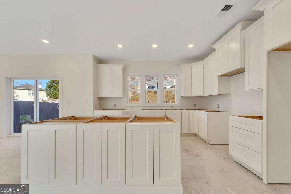 312 Hillcrest Lane Canton - 12