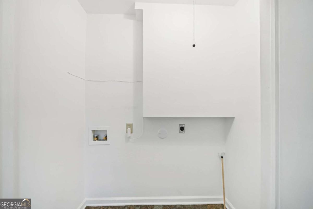 5795 Timberlane Terrace Atlanta - 23