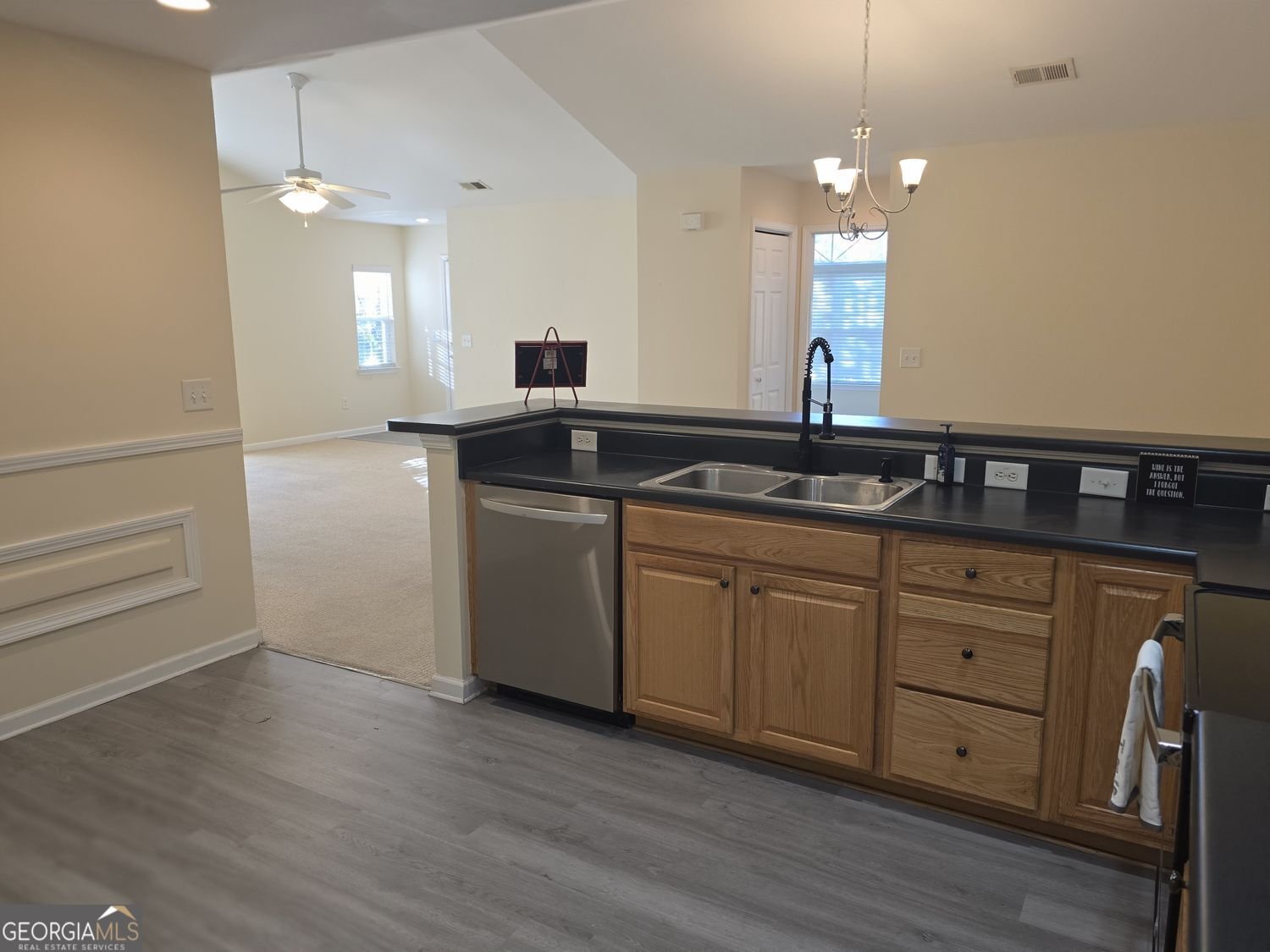 102 CASCADE PARK Drive Atlanta - 11