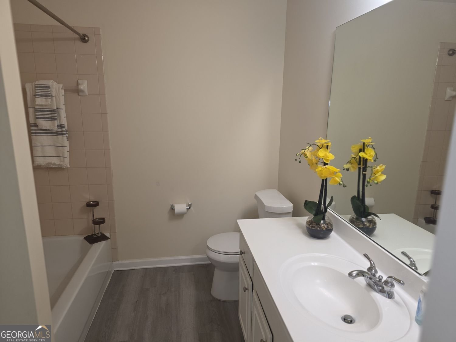 102 CASCADE PARK Drive Atlanta - 16