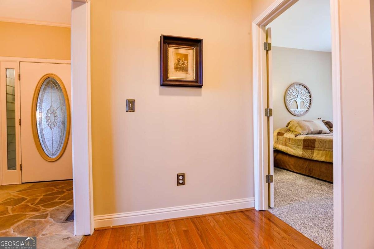 196 Sugar Cane Drive Hartwell - 40