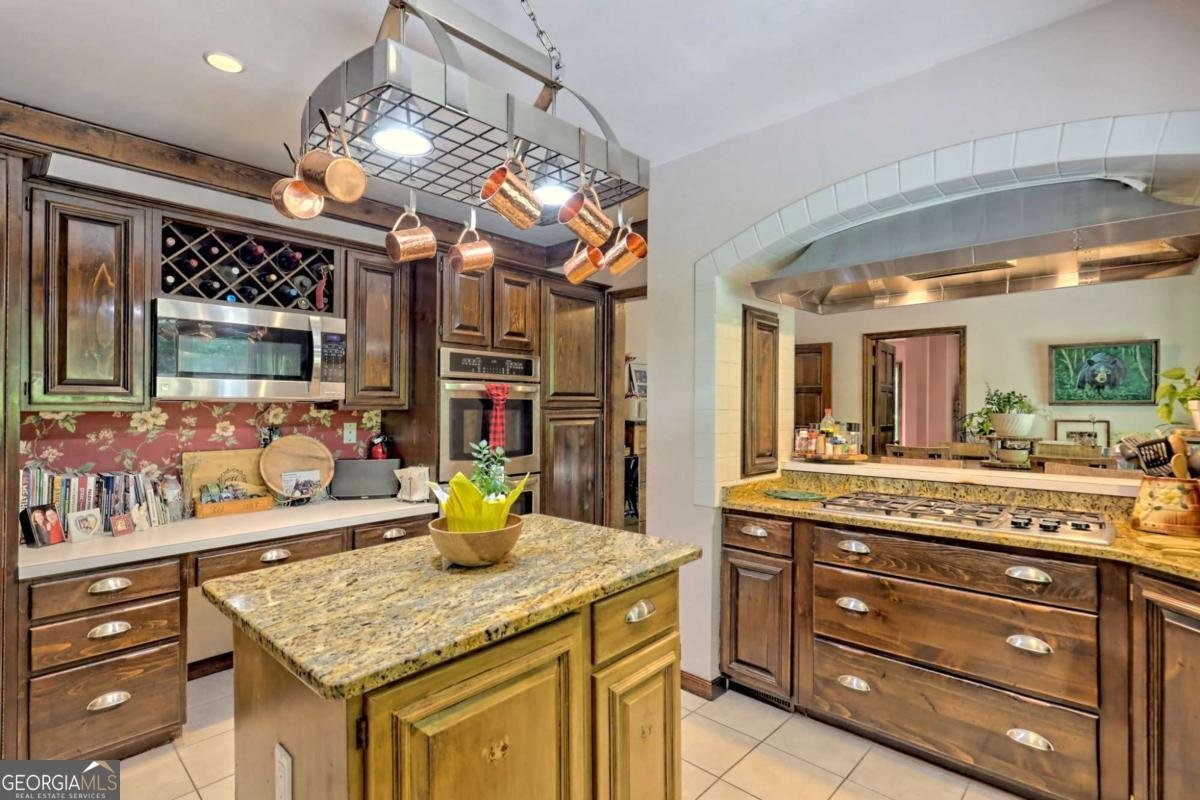 192 Brookwood Drive Blairsville - 19