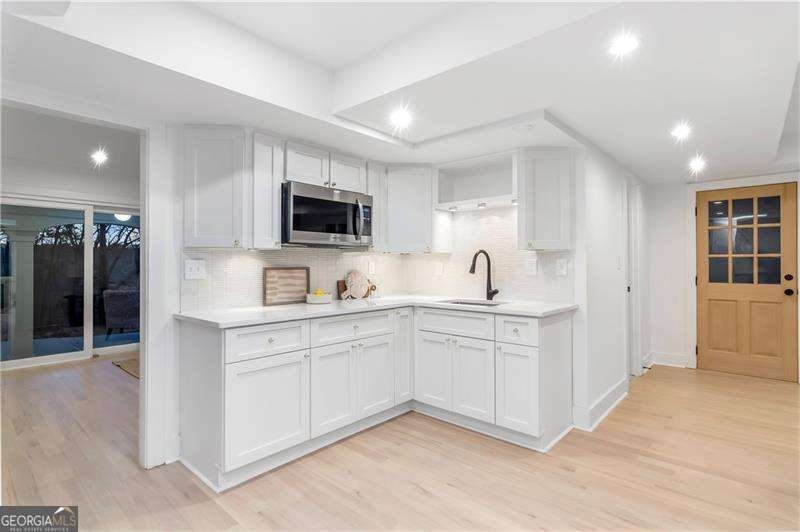 3418 Breton Court Brookhaven - 33