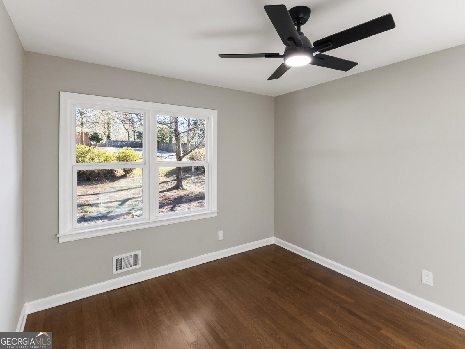 11 Cecil Drive Marietta - 22