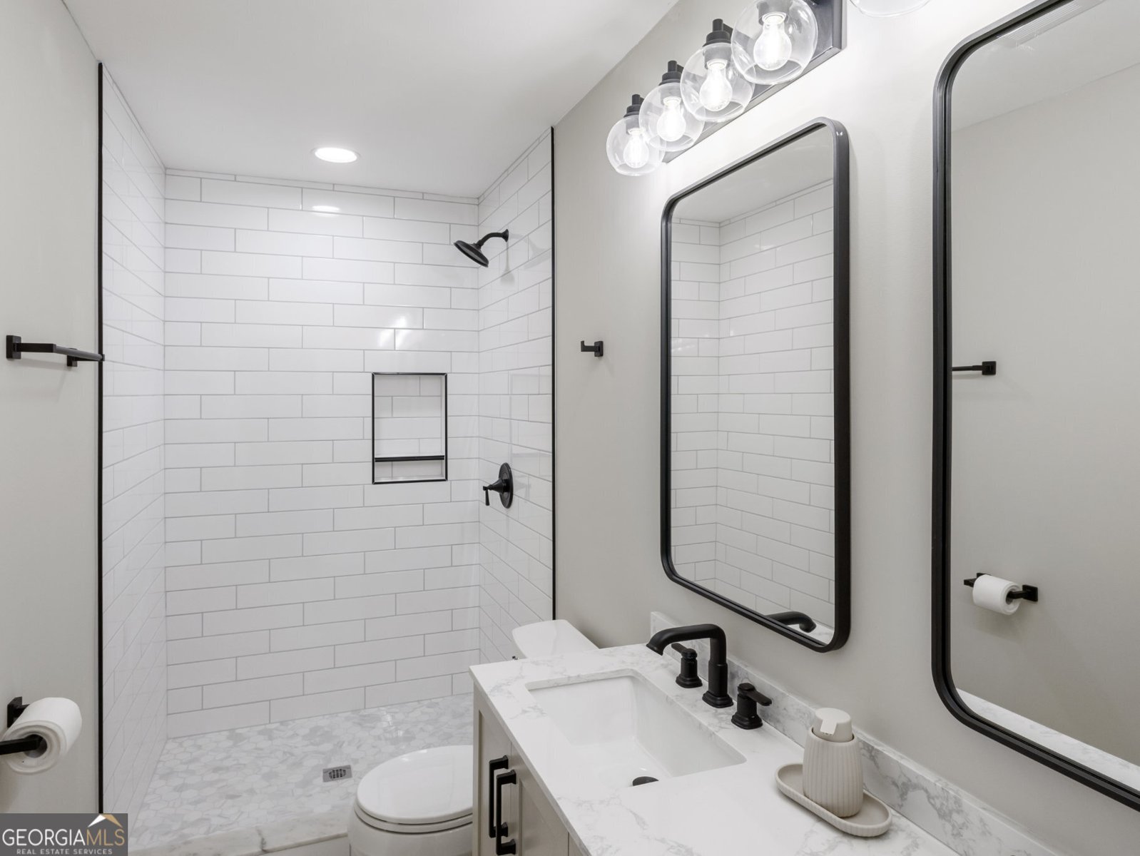 11 Cecil Drive Marietta - 26