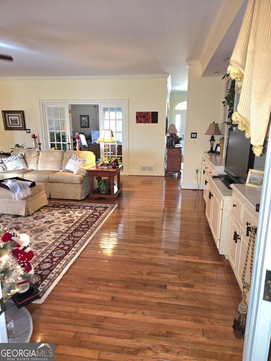 265 Deerhill Drive Bogart - 9