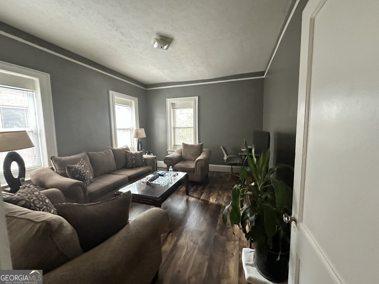 472 PARKWAY Drive Atlanta - 24